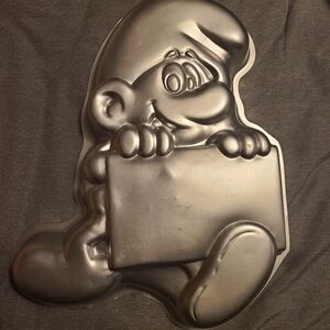 Wilton Smurf Cake Pan 1983